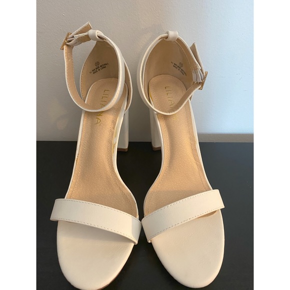 Liliana White High Heels With Strap - Brand New - - Picture 2 of 4